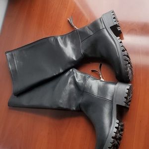 Black round toe boots calf 15"